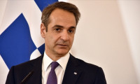 Yunanistan Başbakanı Miçotakis korona virüse yakalandı