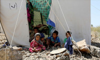 Yemen'de çok sayıda göçmen yardıma muhtaç