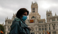 İspanya korona virüsü grip gibi değerlendirecek