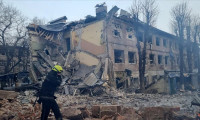 Ukrayna: Mariupol'den ayrılmak isteyen 160 bin sivil var
