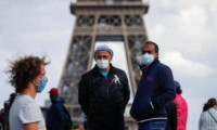 Fransa'da kapalı alanlarda maske zorunluluğu kaldırılıyor