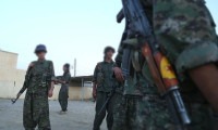 Suriye'nin kuzey doğusunda rejim-YPG çatışması