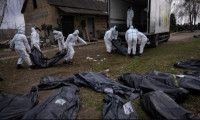 Kiev yakınlarında 900 ceset bulundu