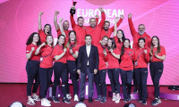 Kadın sporcuların Avrupa zaferi