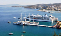 İki yıldır yapılamayan Kuşadası-Yunan adaları feribot seferleri başladı