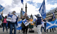 İskoçyalılar bağımsızlık referandumu düzenlenmesini istiyor