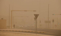 Irak'ta kum fırtınası nedeniyle 4 bin kişi hastanelere kaldırıldı