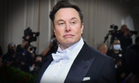 Cinsel taciz iddiası Elon Musk'ın servetini eritti!