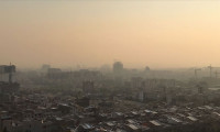 İran'da hava kirliliği yine kurumları tatil ettirdi