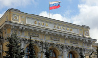 Rusya Merkez Bankası faizi 300 baz puan düşürdü