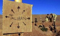 Taliban haşhaş tarlalarını yok edecek