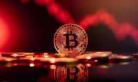 Bitcoin'de büyük çöküş: 18 bin doların altına geriledi