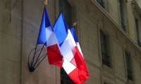 Fransız diplomatlar greve gitti