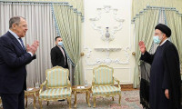 İran Cumhurbaşkanı ve Sergey Lavrov Tahran'da görüştü