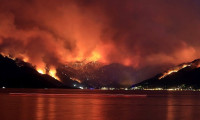 Marmaris'teki orman yangınının görüntüleri paylaşıldı