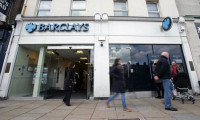 Barclays çalışanının ücretlerini artırıyor