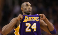 Kobe Bryant'ın giydiği forma 2,7 milyon dolara satıldı