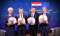 Hırvatistan'ın euro bölgesine katılması için imzalar atıldı!