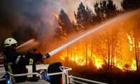 Fransa'daki orman yangınları hala söndürülemedi