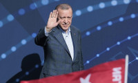 Erdoğan'dan KYK açıklaması: Gençlerimizi faize kurban etmeyiz
