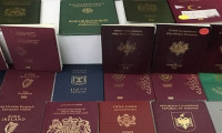 Sahte Pasaportla yakalandı