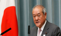 Japon bakandan faiz konusunda kritik açıklama