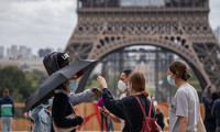 Fransa maskelere dönüşü tartışıyor