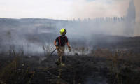 İngiltere, orman yangınlarıyla mücadele ediyor