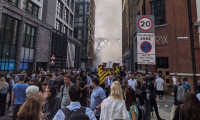 Londra metrosunda yangın paniği