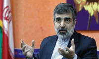 İran'dan uranyum zenginleştirme açıklamaları