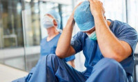 Sağlık sistemi alarm veriyor: 10 bin doktor ayrıldı