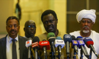 Sudan'da  'siyasi bildirge' imzalandı, 30 aylık geçiş dönemi başlayacak
