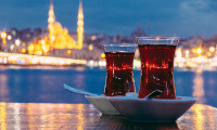 İstanbul'da bir bardak çay 'lüks' oldu