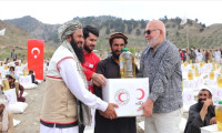 Türk Kızılay Afganistan’a yardım eli uzattı