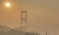 İstanbul yılın ilk gününe yoğun sisle uyandı