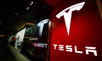 Tesla'dan son çeyrekte tarihinin en yüksek 3 aylık geliri