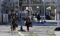 Tunus'ta toplu ulaşım çalışanlarının grevi bitti
