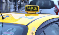 Taksilerde yeni tartışma konusu akıllı tepe lambası
