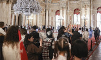Cumhuriyet'in 100. yıl dönümünde Dolmabahçe Sarayı'na ziyaretçi akını
