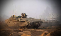Filistin Kızılayı: İsrail tankları hastanenin etrafını sardı!