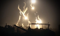 Gece boyunca Gazze’nin birçok noktası vuruldu!