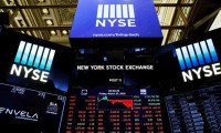 NYSE güne karışık seyirle başladı