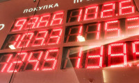 Rus ekonomistler rubledeki yükselişin uzun sürmeyeceği görüşünde