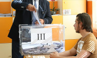 Bulgaristan yerel seçimlerin ikinci turu için sandık başında