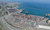İskenderun Limanı'nda depremin yaraları sarıldı