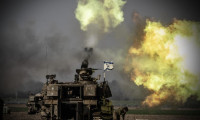 İsrail'in Gazze'ye obüslerle düzenlediği saldırılar görüntülendi!