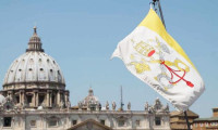 Vatikan’da yolsuzluk skandalı sonrası kardinale hapis cezası
