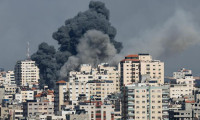 İsrail, Gazze'ye saldırılarında 53 bin ton bomba kullandı