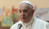 Papa, Ukrayna'daki savaşın bitmesini istiyor