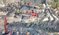 Depremde hayatını kaybedenlerin sayısı 44 bin 374'e yükseldi
